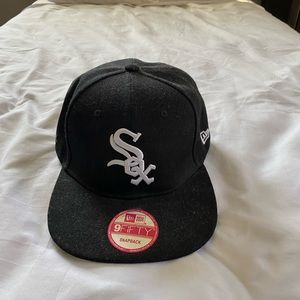 Black New Era Chicago White Sox Snapback
